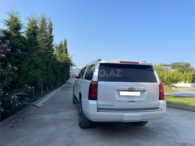 Chevrolet Suburban 2015, 172,000 km - 5.3 l - Bakı