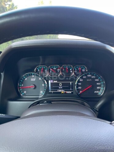 Chevrolet Suburban 2015, 172,000 km - 5.3 l - Bakı
