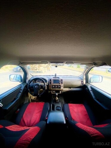 Nissan Navara 2014, 270,000 km - 2.5 l - Bakı