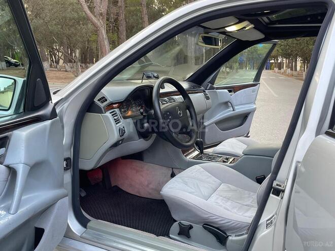 Mercedes E 280 1998, 443,215 km - 2.8 l - Sumqayıt