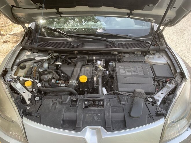 Renault Megane 2009, 377,000 km - 1.5 l - Bakı