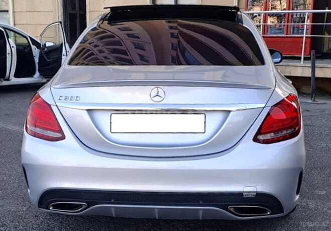 Mercedes C 300 2015, 170,000 km - 2.0 л - Bakı