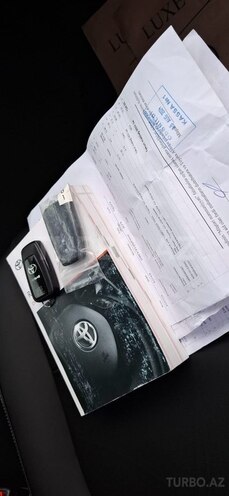 Toyota RAV4 2023, 33,000 km - 2.5 л - Bakı