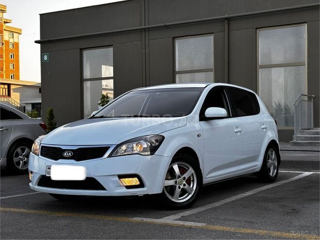 Kia Ceed 2011, 241,000 km - 1.4 l - Sumqayıt