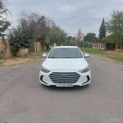 Hyundai Elantra 2016, 138,524 km - 2.0 l - Şirvan