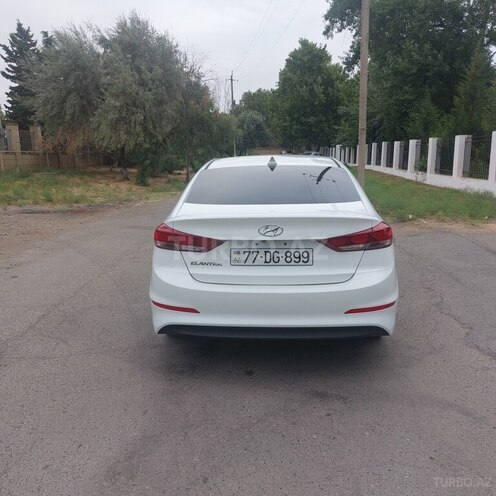 Hyundai Elantra 2016, 138,524 km - 2.0 l - Şirvan