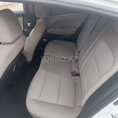Hyundai Elantra 2016, 138,524 km - 2.0 l - Şirvan