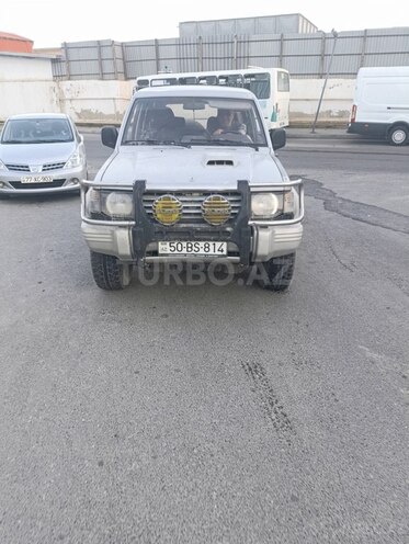 Mitsubishi Pajero 1995, 350,000 km - 2.8 л - Bakı