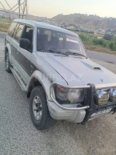 Mitsubishi Pajero 1995, 350,000 km - 2.8 л - Bakı