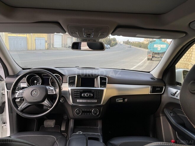 Mercedes ML 350 4MATIC 2014, 220,000 km - 3.5 л - Bakı