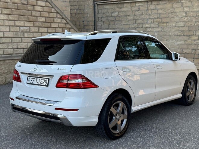 Mercedes ML 350 4MATIC 2014, 220,000 km - 3.5 л - Bakı