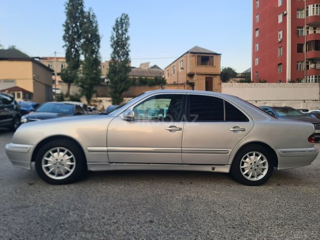 Mercedes E 270 2000, 345,000 km - 2.7 l - Bakı