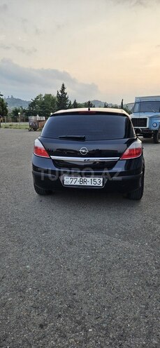 Opel Astra 2004, 447,000 km - 1.4 l - Astara
