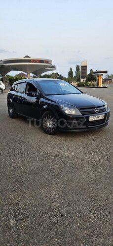 Opel Astra 2004, 447,000 km - 1.4 l - Astara