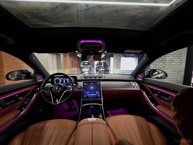 Mercedes-Maybach S 400 2023, 8,400 km - 2.5 l - Bakı