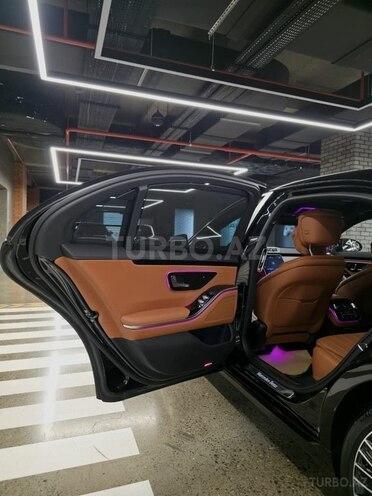 Mercedes-Maybach S 400 2023, 8,400 km - 2.5 l - Bakı