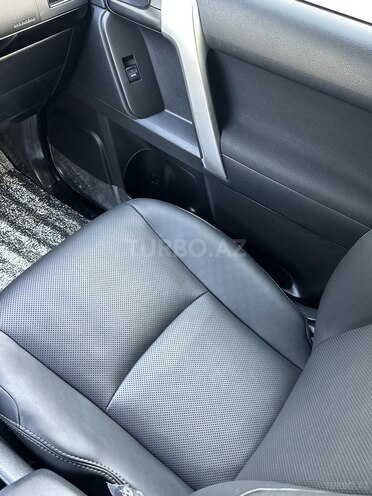 Toyota Land Cruiser Prado 2020, 140,000 km - 2.7 l - Bakı