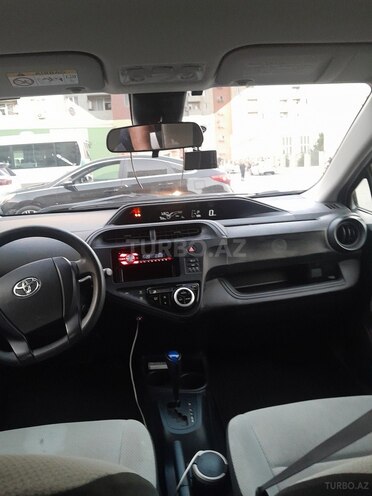 Toyota Aqua 2017, 120,000 km - 1.5 l - Bakı