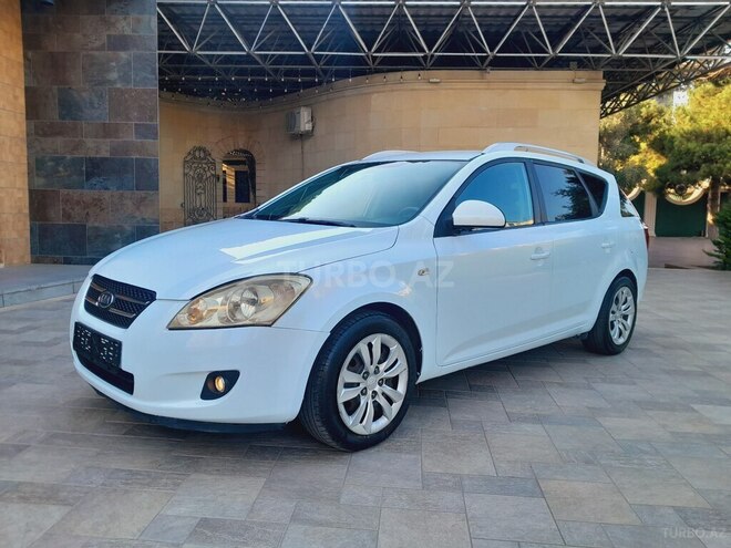 Kia  2009, 215,300 km - 1.6 l - Bakı