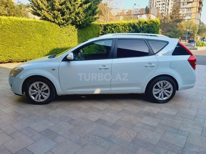Kia  2009, 215,300 km - 1.6 l - Bakı