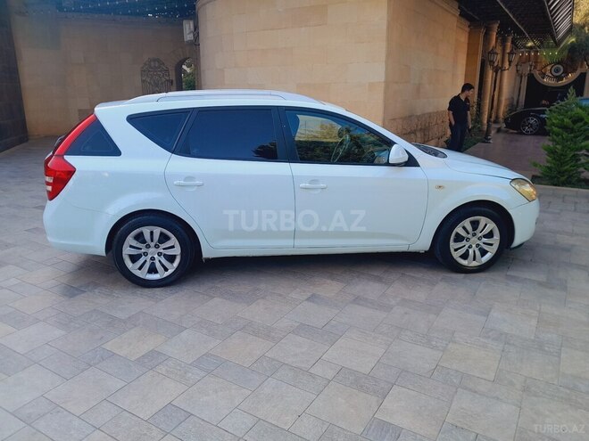 Kia  2009, 215,300 km - 1.6 l - Bakı