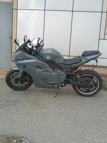 Ducati  2024, 5,600 km - 3.0 l - Bakı