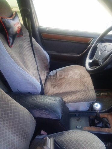 Mercedes E 220 1993, 550,000 km - 2.2 l - Bakı