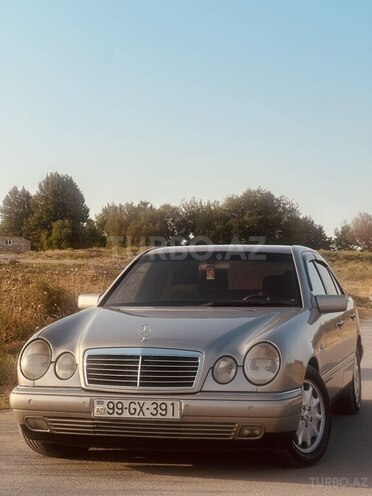 Mercedes E 240 1998, 490,000 km - 2.4 l - Şəmkir