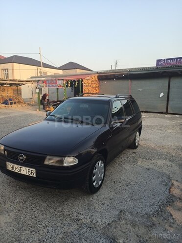 Opel Astra 1994, 250,000 km - 1.6 l - Bakı