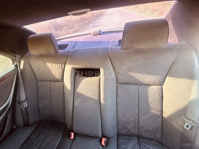 Mercedes E 240 1998, 490,000 km - 2.4 l - Şəmkir