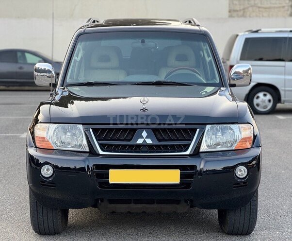 Mitsubishi Pajero 2006, 300,000 km - 3.0 л - Bakı