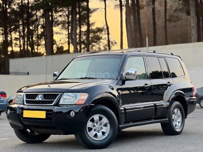 Mitsubishi Pajero 2006, 300,000 km - 3.0 л - Bakı