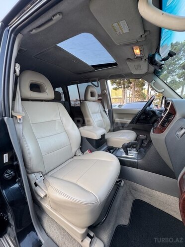 Mitsubishi Pajero 2006, 300,000 km - 3.0 л - Bakı