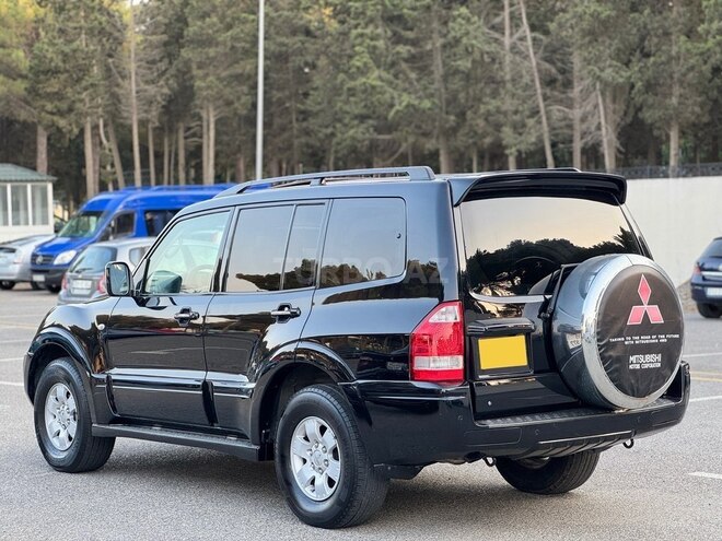 Mitsubishi Pajero 2006, 300,000 km - 3.0 л - Bakı