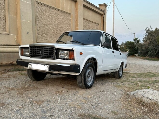 LADA (VAZ) 2107 2005, 88,000 km - 1.6 л - Bakı