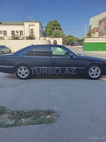 Mercedes E 240 2000, 451,954 km - 2.4 l - Bakı