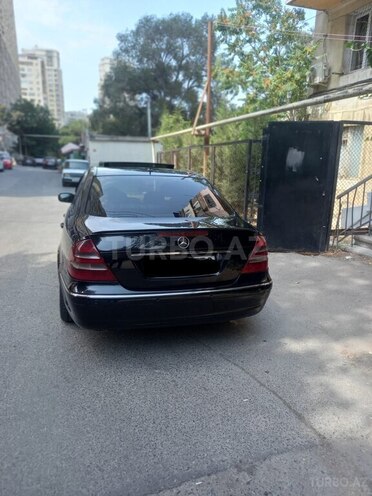 Mercedes E 220 2006, 267,765 km - 2.2 l - Bakı