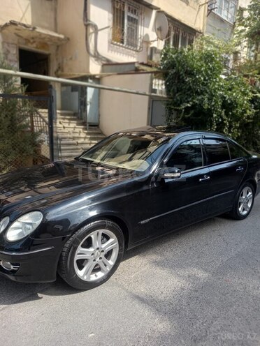 Mercedes E 220 2006, 267,765 km - 2.2 l - Bakı