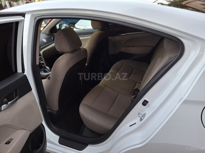 Hyundai Elantra 2020, 72,000 km - 2.0 l - Bakı