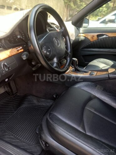 Mercedes E 220 2006, 267,765 km - 2.2 l - Bakı