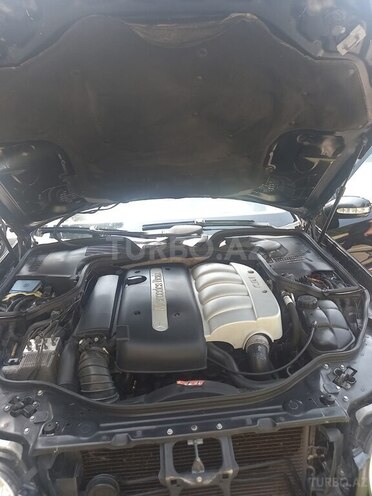 Mercedes E 220 2006, 267,765 km - 2.2 l - Bakı