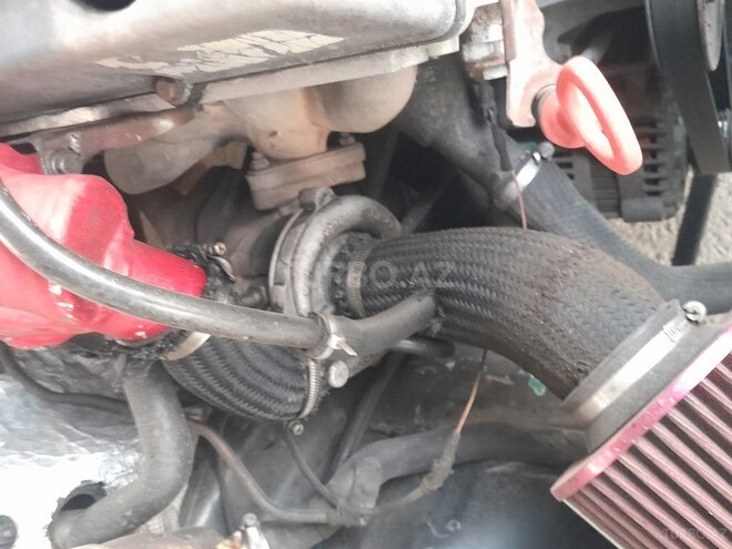 Mercedes  1990, 320,000 km - 2.0 l - Sabirabad