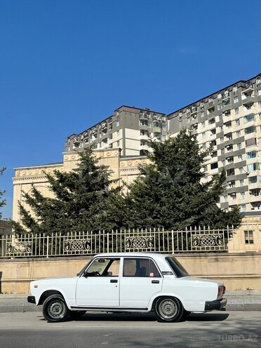 LADA (VAZ) 2107 2009, 240,000 km - 1.6 l - Bakı