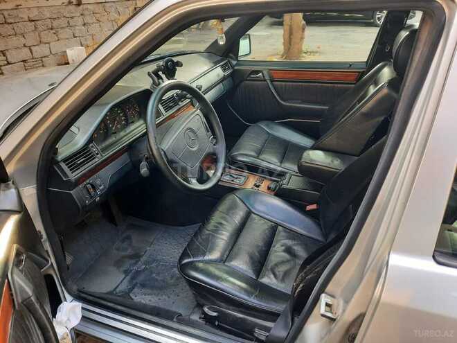 Mercedes E 200 1994, 333,000 km - 2.0 l - Bakı