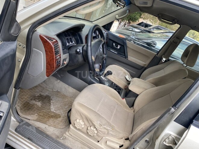 Mitsubishi Pajero 2004, 241,041 km - 2.8 l - Sumqayıt