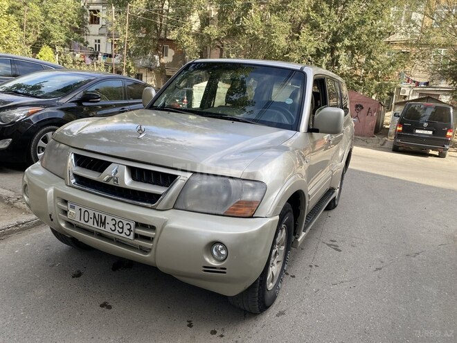 Mitsubishi Pajero 2004, 241,041 km - 2.8 l - Sumqayıt