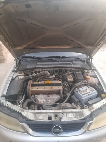 Opel Vectra 1996, 447,840 km - 1.6 l - Bakı
