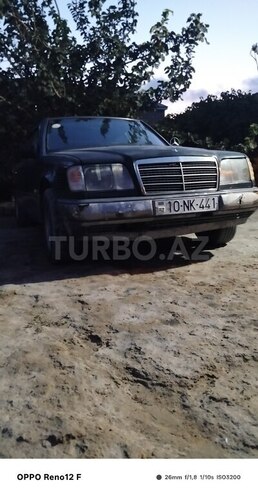 Mercedes 300 D 1994, 110,000 km - 3.0 l - Bakı