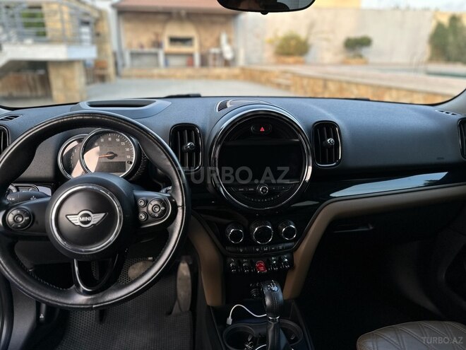 Mini Countryman 2017, 85,000 km - 2.0 l - Bakı