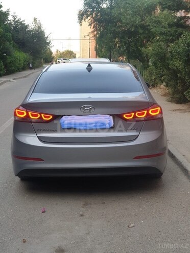 Hyundai Elantra 2016, 140,000 km - 2.0 l - Bakı